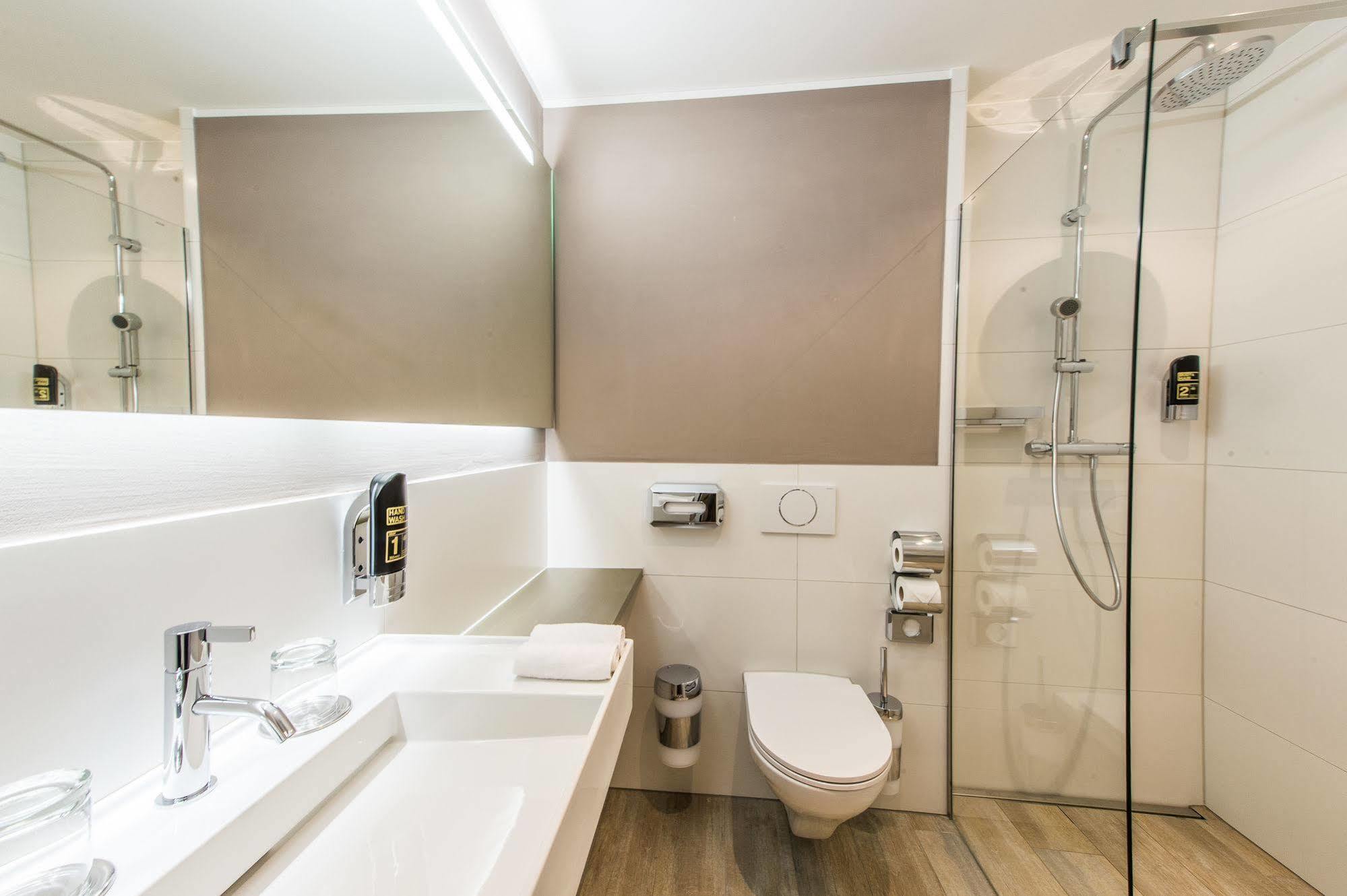 Hotel My Way Zuerich Wallisellen Εξωτερικό φωτογραφία